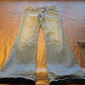 Vintage White House black market jeans